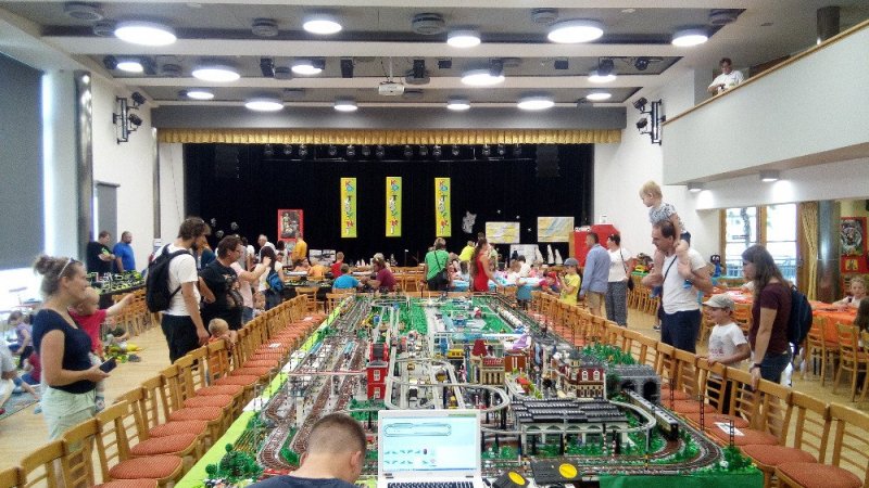 foto naše VÝSTAVNÍ AKCE 4241