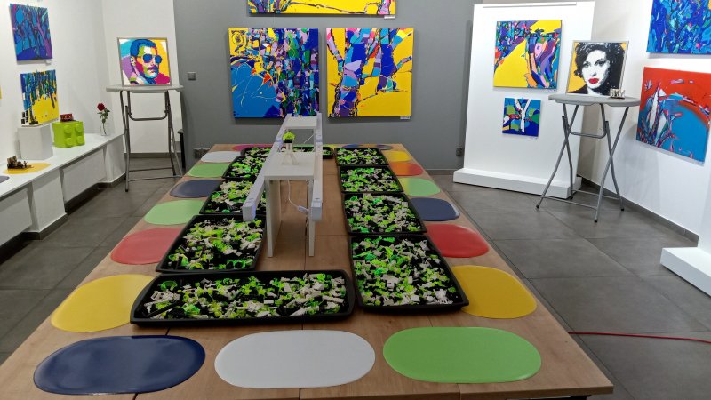 foto KOSTKY MEZI OBRAZY I. ...Hudba 4613