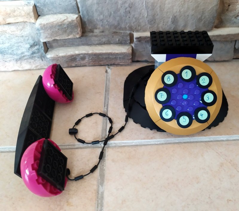 foto SOUTĚŽ Telefon 6431