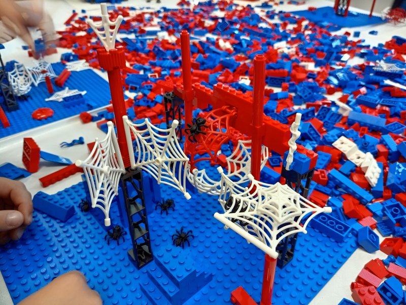 foto Stavíme ve SPIDERMAN stylu 10141