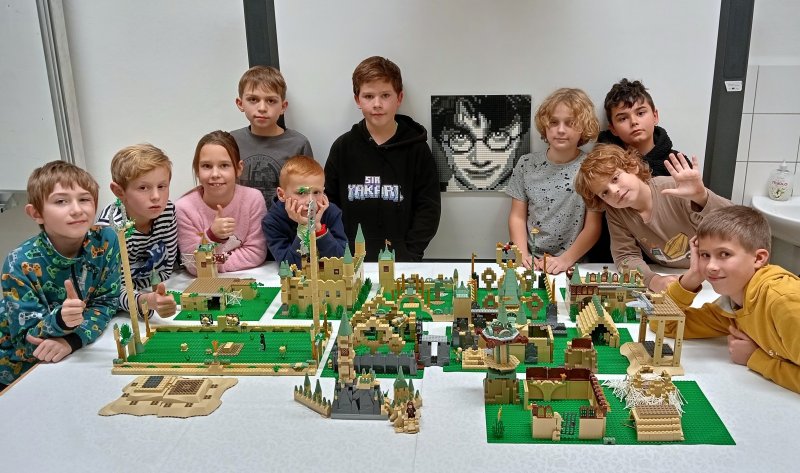 foto KOSTKOVÁNÍ MEZI DĚTMI