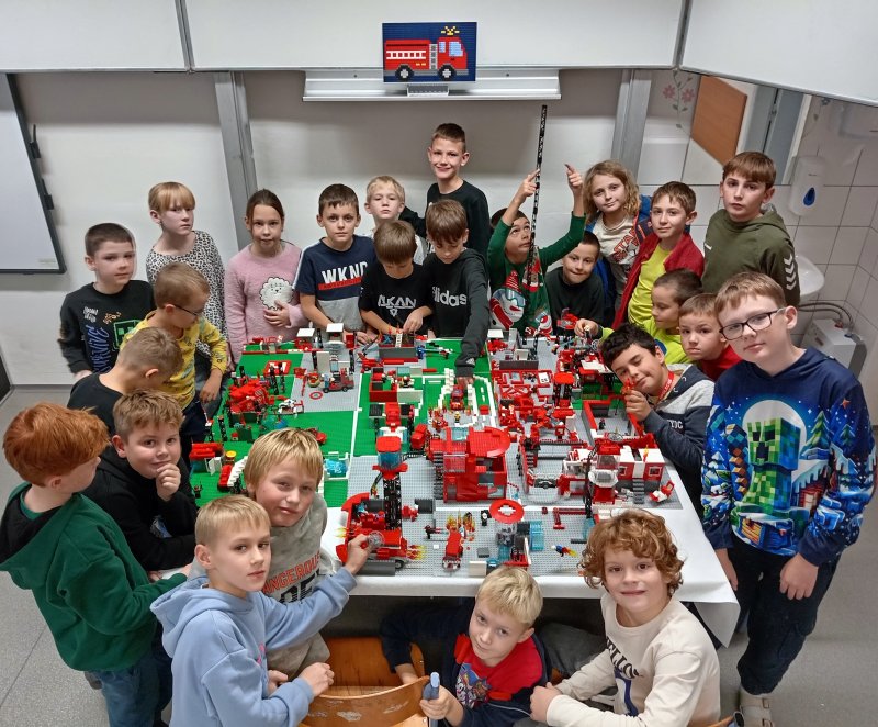 foto KOSTKOVÁNÍ MEZI DĚTMI 10353