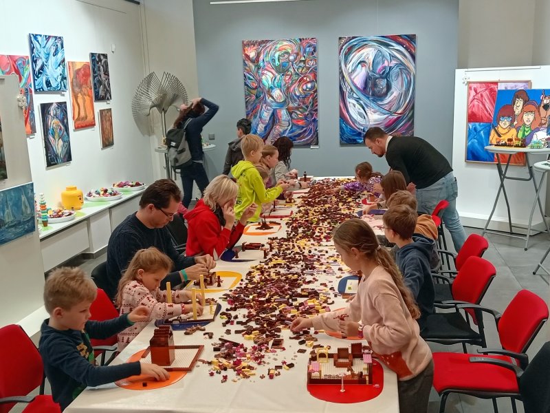 foto KOSTKOVÁNÍ MEZI DĚTMI 10354