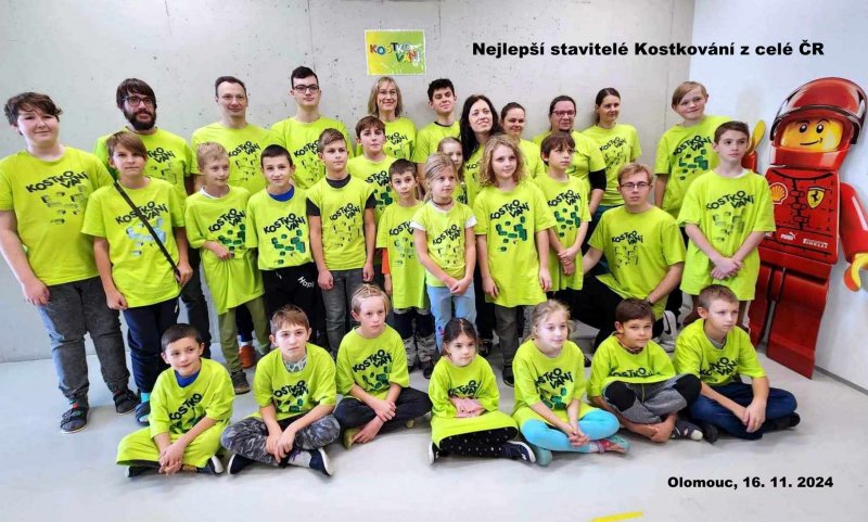 foto KOSTKOVÁNÍ MEZI DĚTMI 10383