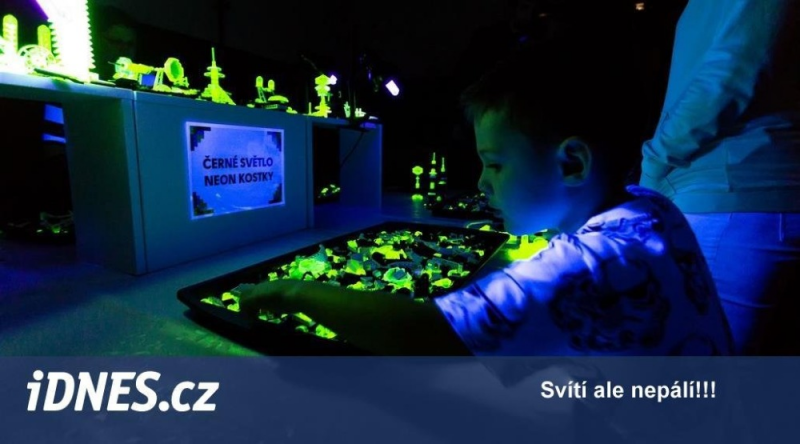 foto Pozorujeme SVÍTÍCÍ VESMÍR 10399
