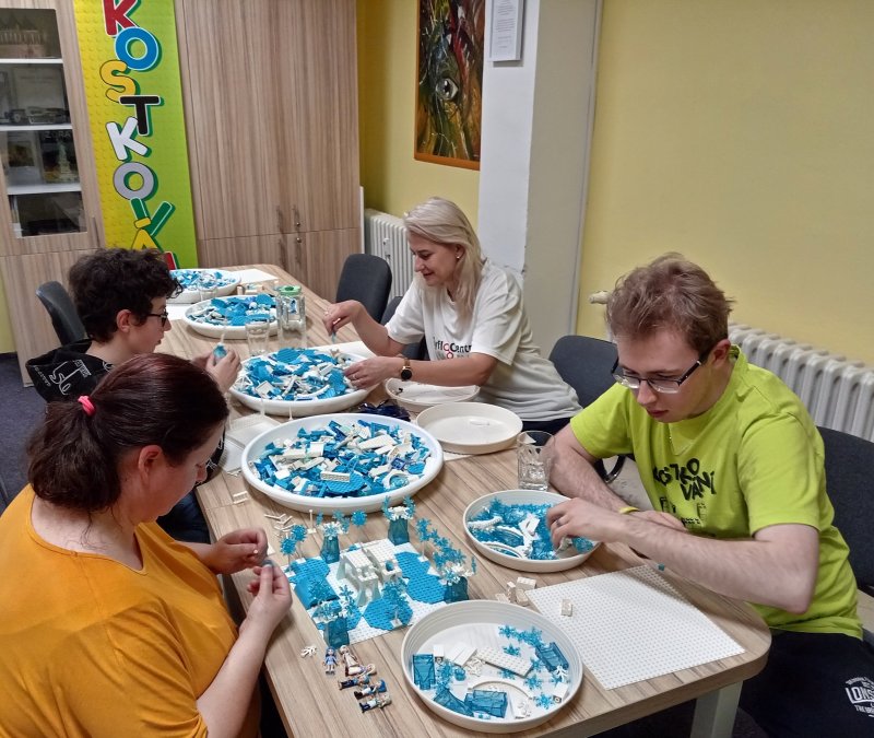 foto Kostkování mezi DĚTMI Z RANÉ PÉČE 12478