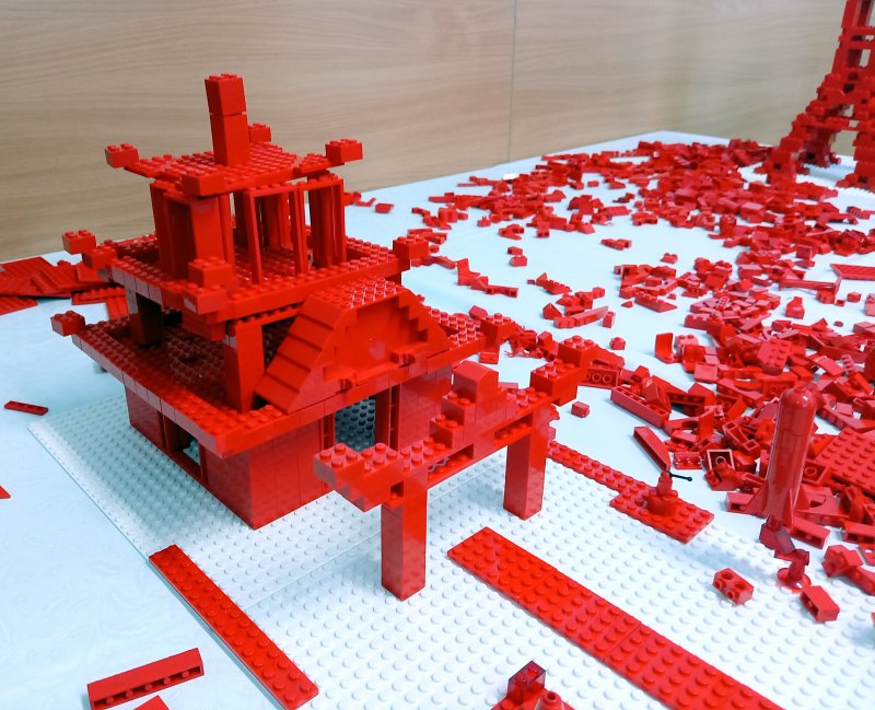 foto Červená architektura 13199