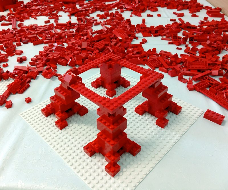 foto Červená architektura 13226