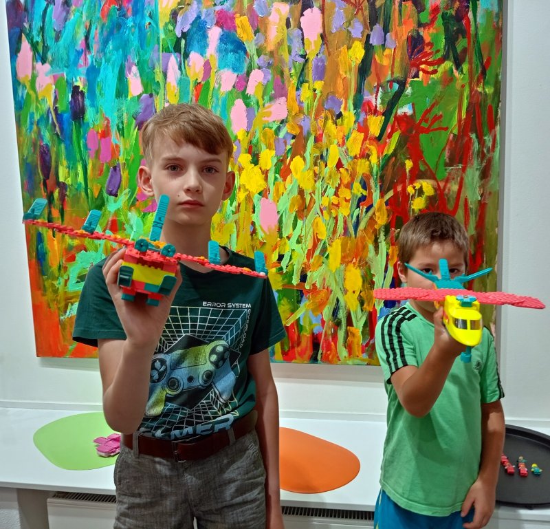 foto Nejen KVĚTY mezi KVĚTY 13713