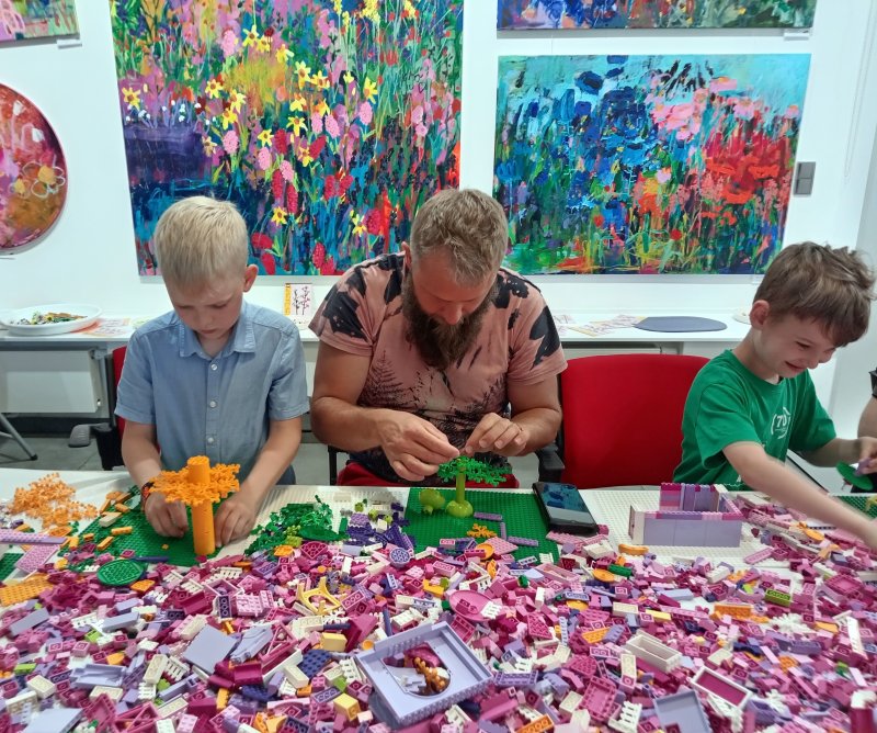 foto Nejen KVĚTY mezi KVĚTY 13731