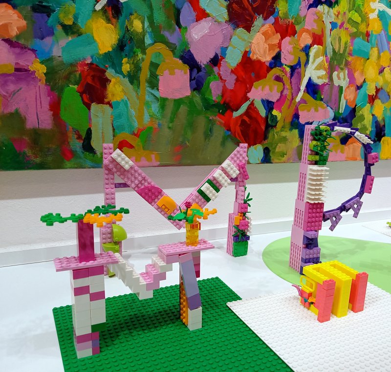 foto Nejen KVĚTY mezi KVĚTY 13740