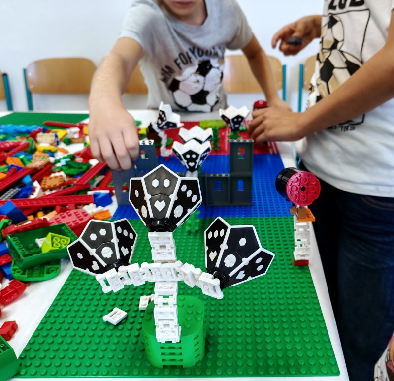 foto Stavíme SUPER MARIA 14139