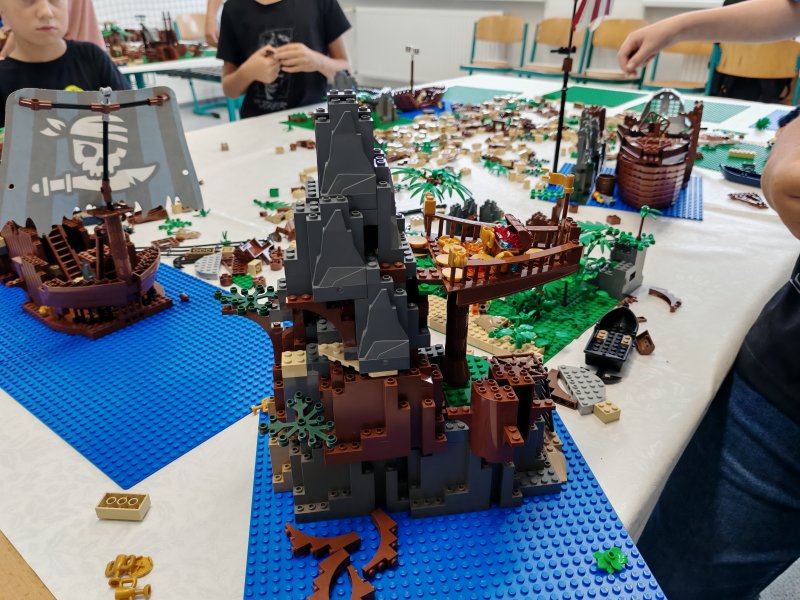 foto Tvoříme PIRÁTY...koráby, ostrovy s poklady 14166