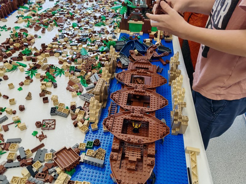 foto Tvoříme PIRÁTY...koráby, ostrovy s poklady 14196