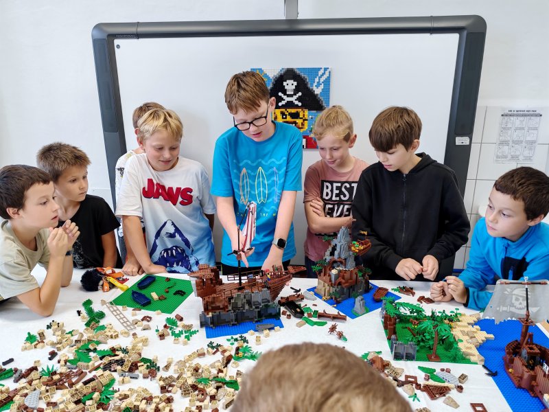 foto Tvoříme PIRÁTY...koráby, ostrovy s poklady 14207