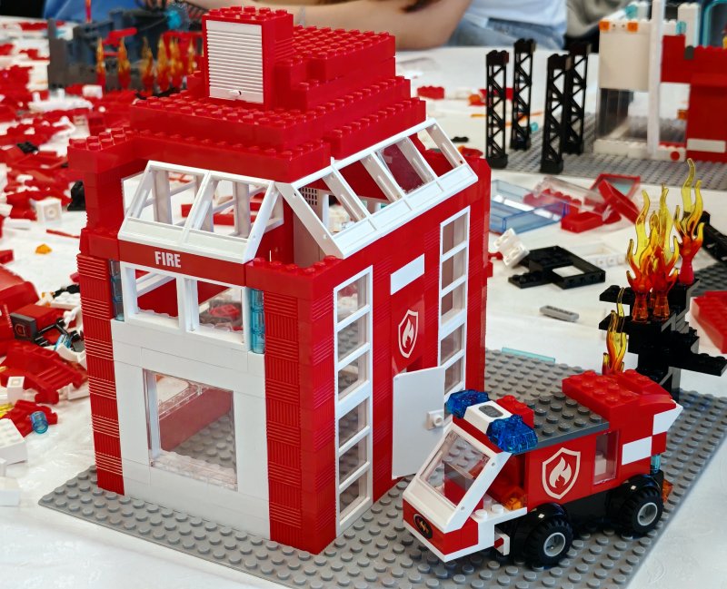 foto Stavíme HASIČE