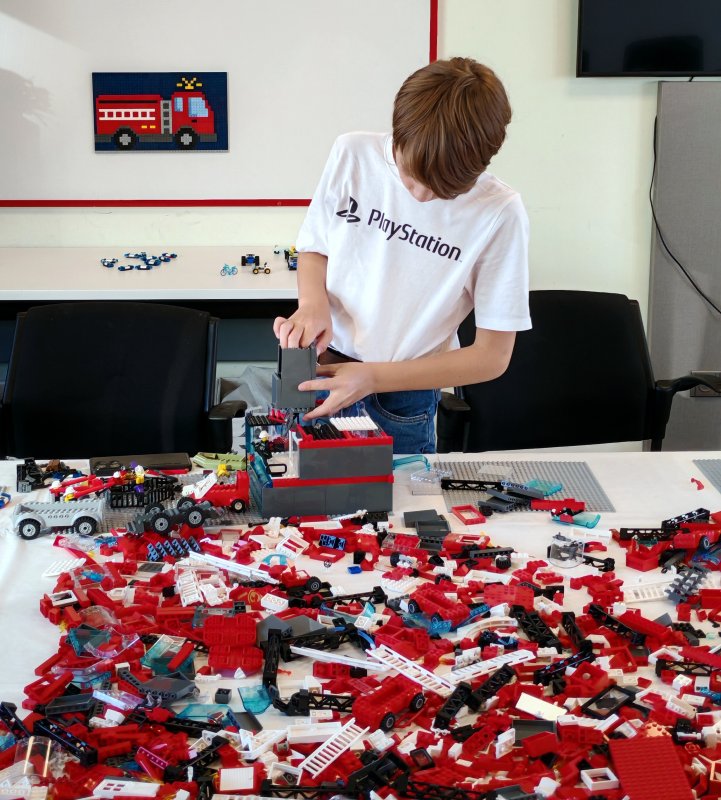 foto Stavíme HASIČE 14300