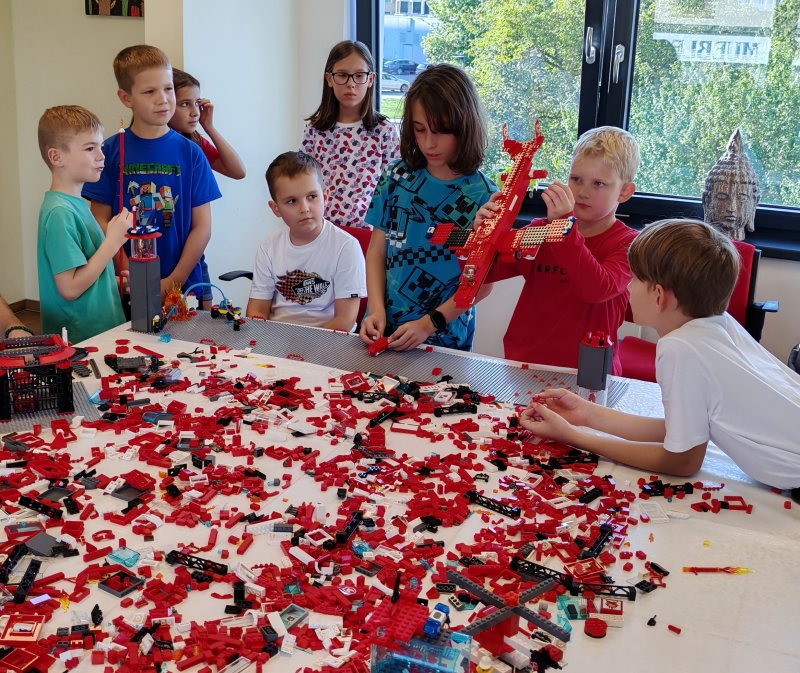 foto Stavíme HASIČE 14302