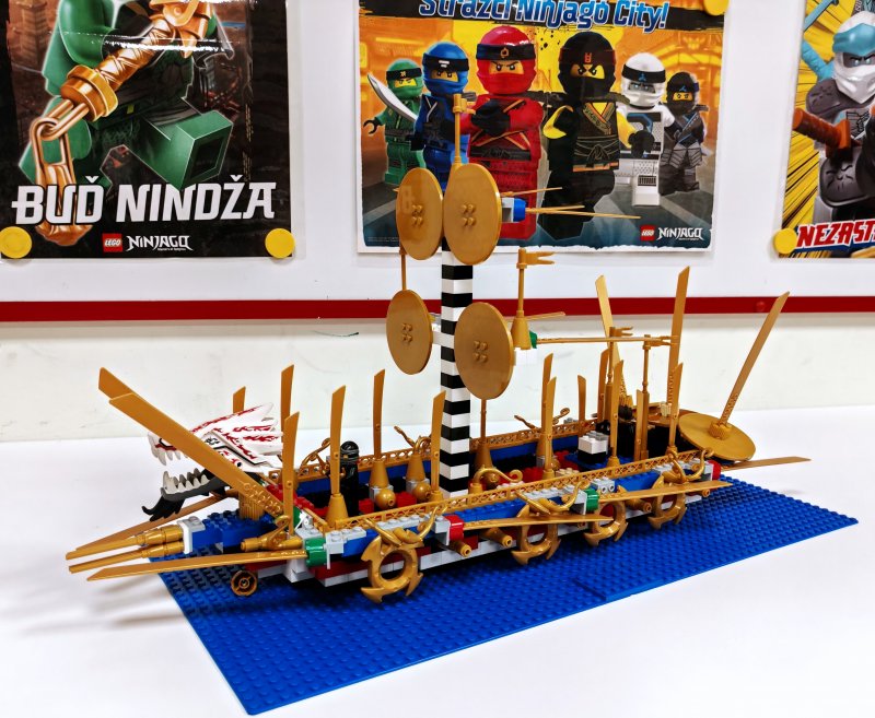 foto NINJAGO v Artu