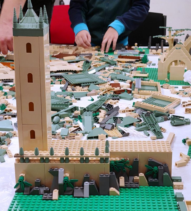 foto Stavíme KOUZELNICKÉ BRADAVICE 14546