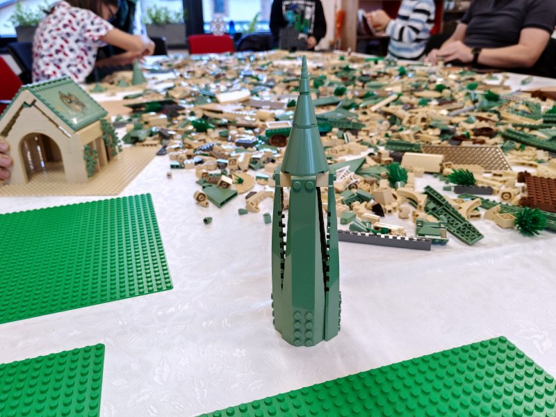 foto Stavíme KOUZELNICKÉ BRADAVICE 14571