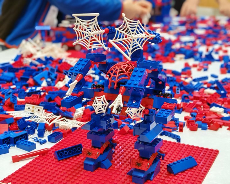 foto Stavíme SPIDERMAN styl 14590