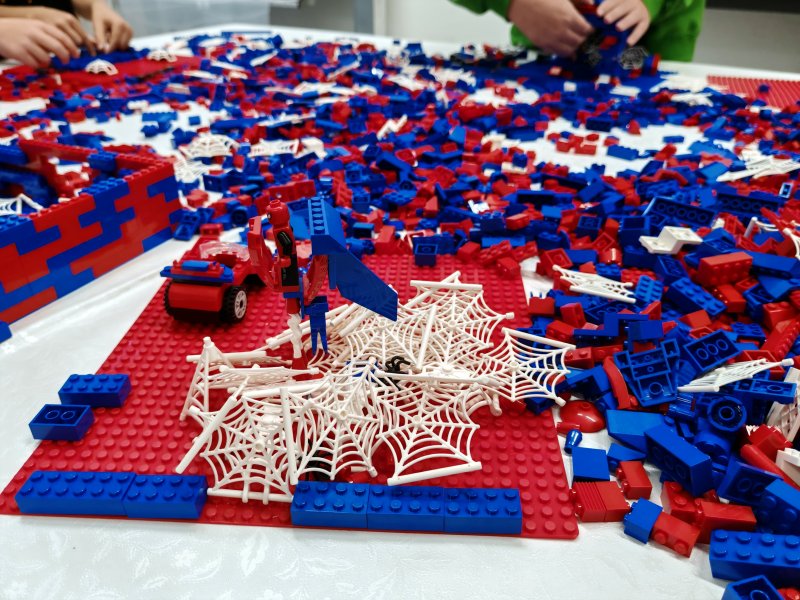 foto Stavíme SPIDERMAN styl 14595