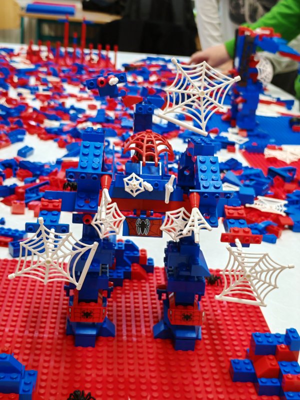 foto Stavíme SPIDERMAN styl 14615