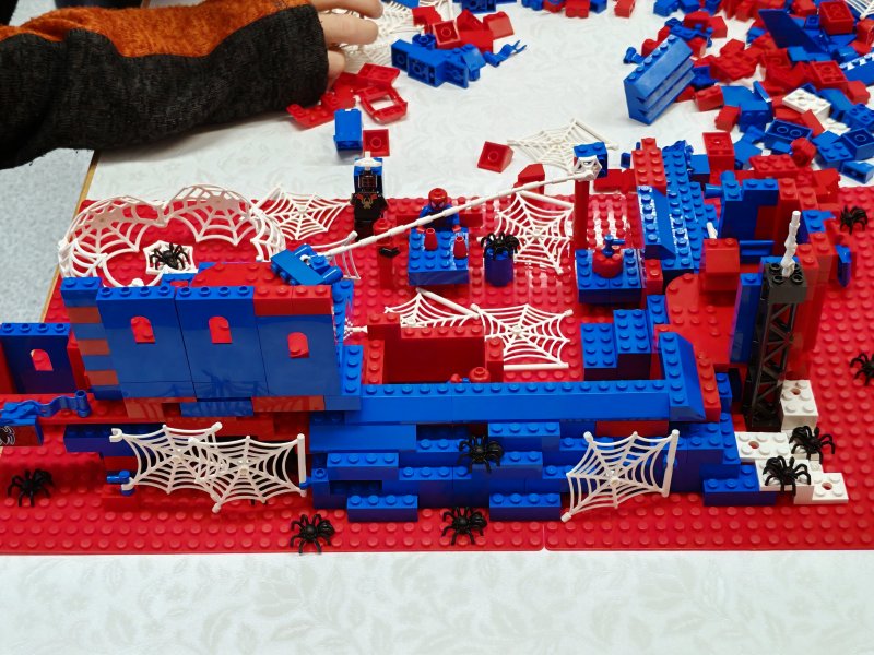 foto Stavíme SPIDERMAN styl 14617