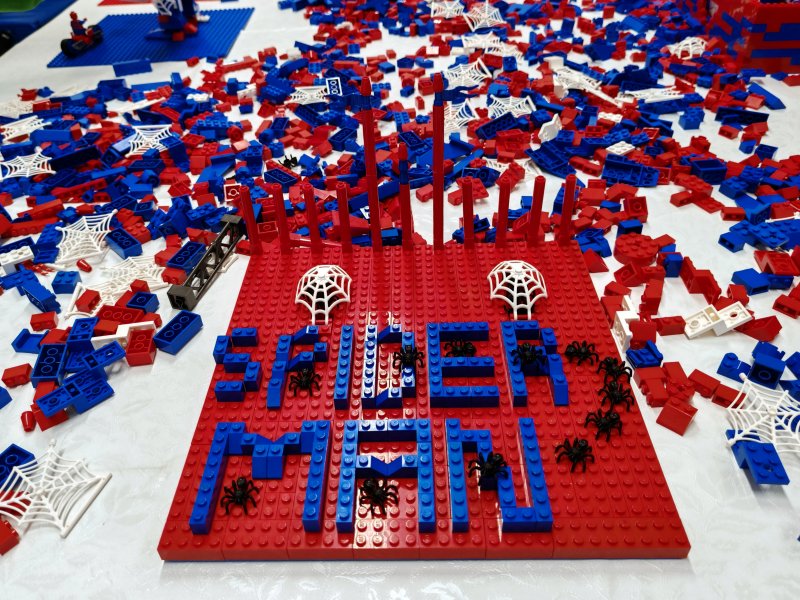 foto Stavíme SPIDERMAN styl 14622