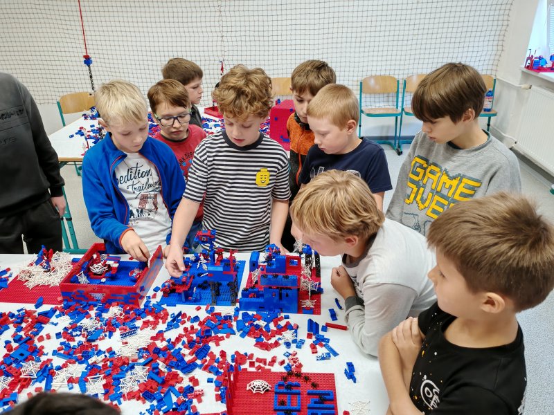 foto Stavíme SPIDERMAN styl 14628