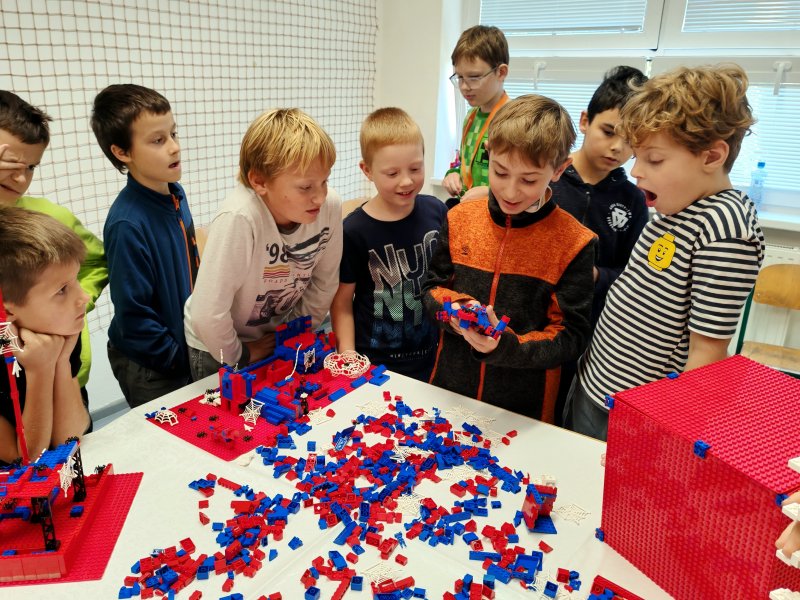 foto Stavíme SPIDERMAN styl 14632