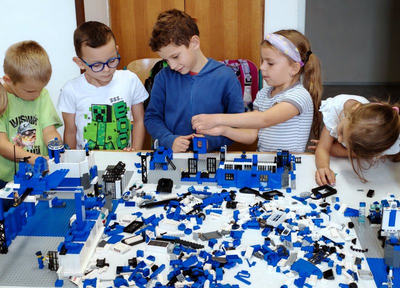 foto Policisté a padouši 14664