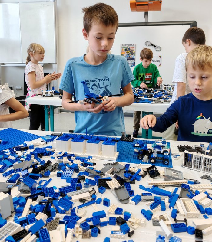 foto Policisté a padouši 14670