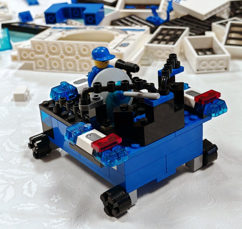 foto Lupiči a poliši v Artu 15059