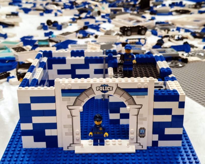 foto Lupiči a poliši v Artu 15061