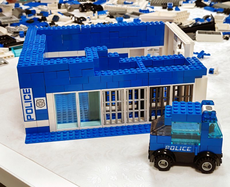 foto Lupiči a poliši v Artu 15064