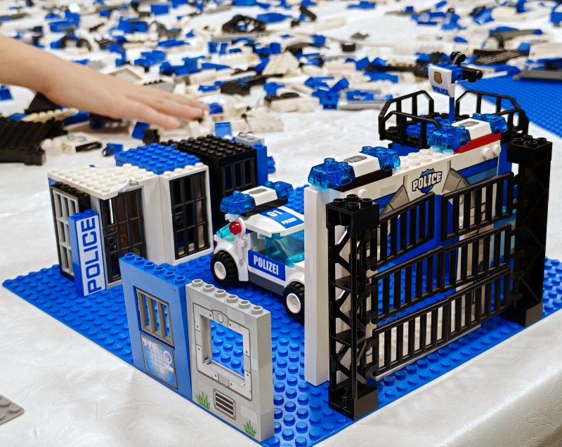 foto Lupiči a poliši v Artu 15069