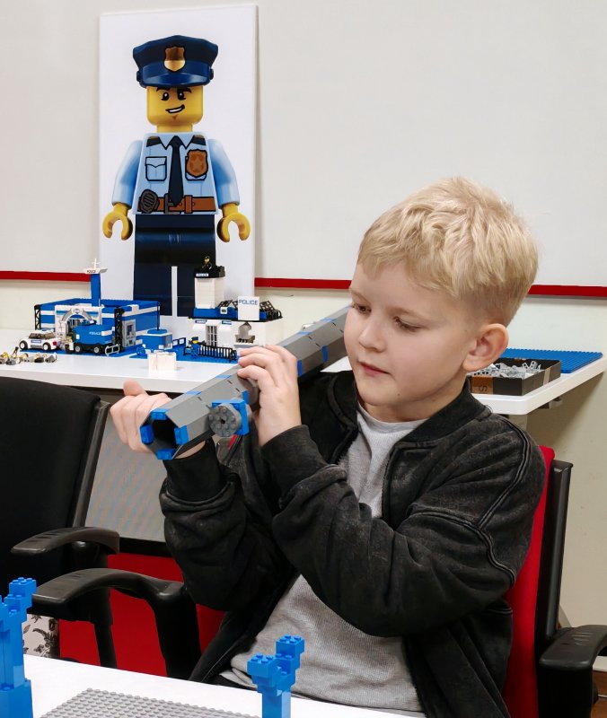 foto Lupiči a poliši v Artu 15087