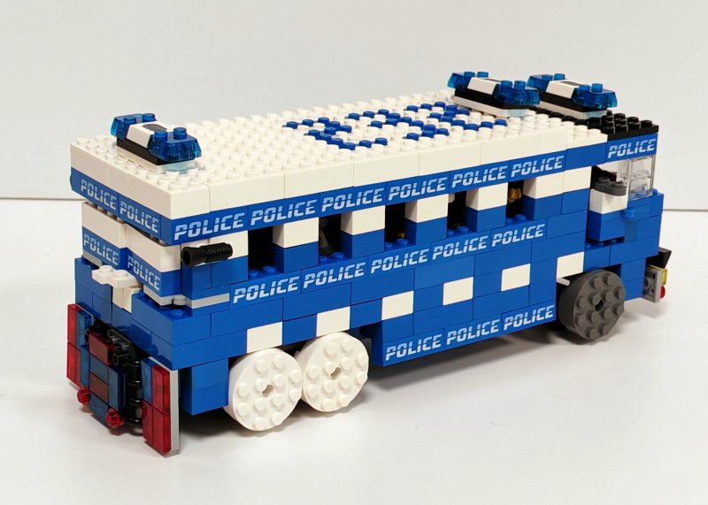 foto Lupiči a poliši v Artu 15099