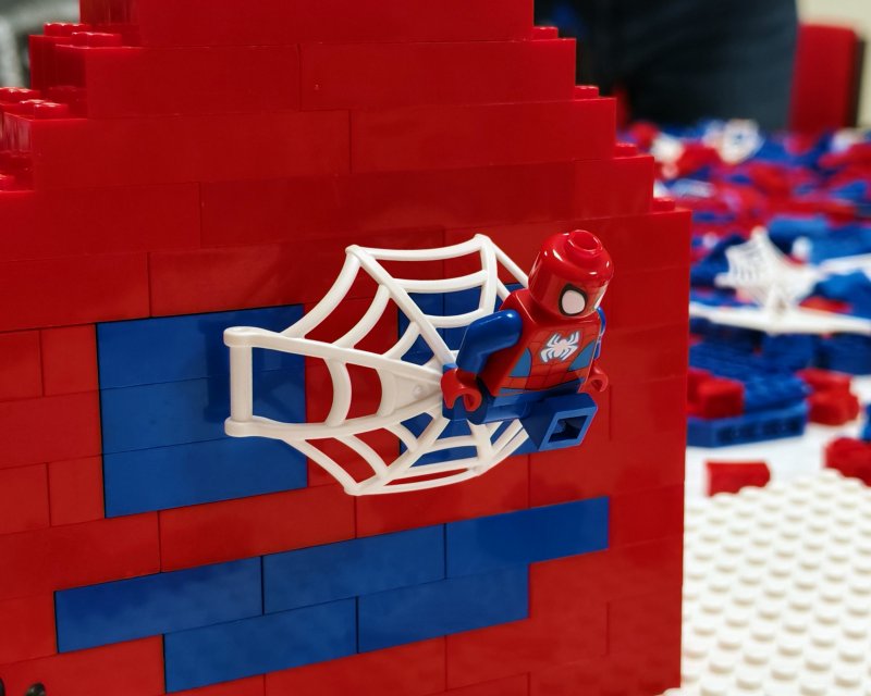 foto Červenomodrý SPIDERMAN