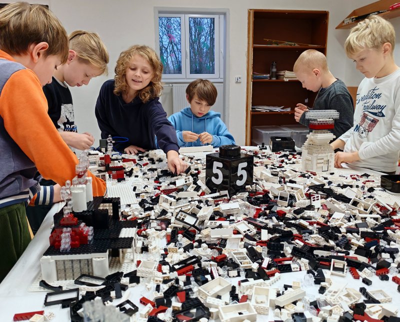 foto Česká architektura a design ve světě 15432