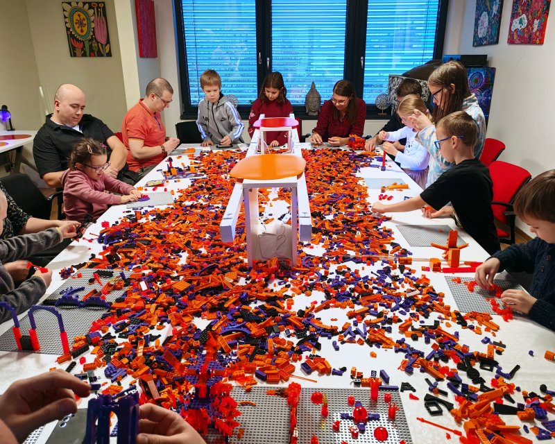 foto KOSTKY MEZI OBRAZY VII. Minecraft + Svítící ohniváci 15648