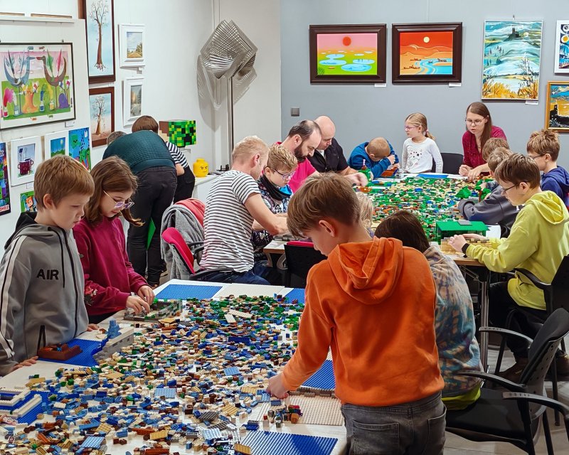 foto KOSTKY MEZI OBRAZY VII. Minecraft + Svítící ohniváci 15652