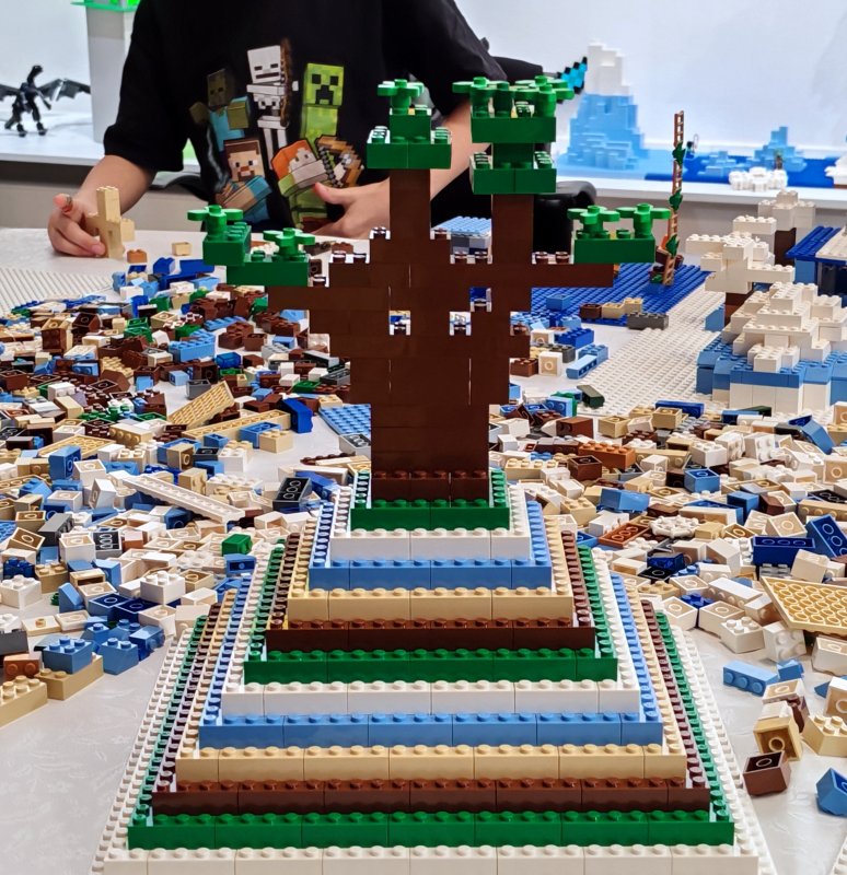 foto KOSTKY MEZI OBRAZY VII. Minecraft + Svítící ohniváci 15665