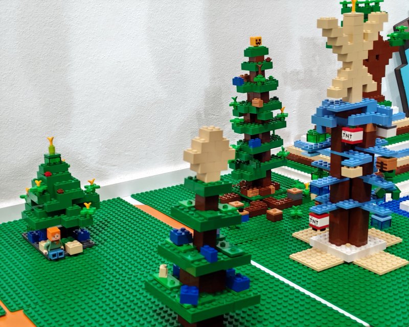 foto KOSTKY MEZI OBRAZY VII. Minecraft + Svítící ohniváci 15672