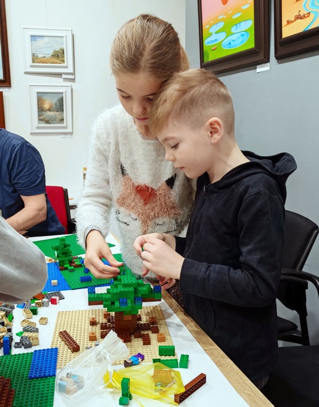 foto KOSTKY MEZI OBRAZY VII. Minecraft + Svítící ohniváci 15700