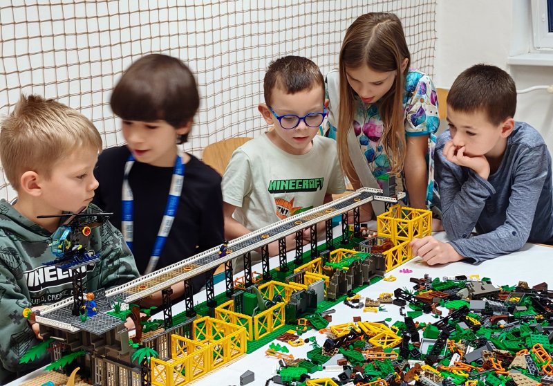 foto DINO park 16049