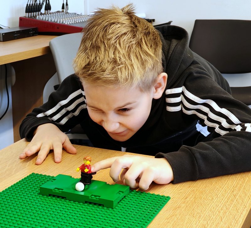 foto Kostkování MEZI FOTBALISTY 16155