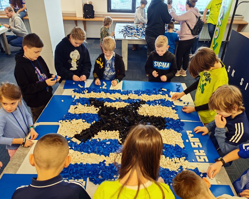 foto Kostkování MEZI FOTBALISTY 16157